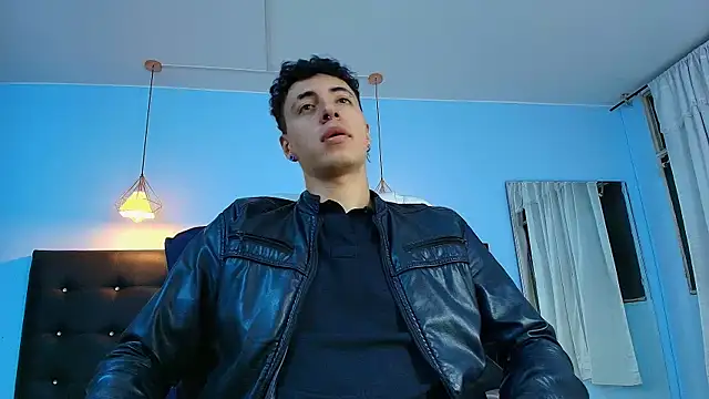 Lobo 17  online show from 01.23.25