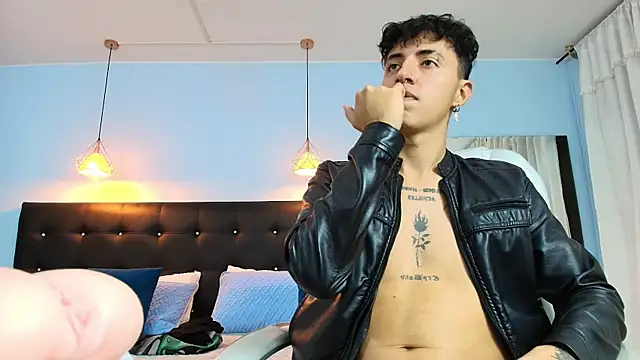 Lobo 17  online show from 02.23.25