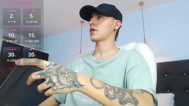 Lobo 17  online show from 10.16.25