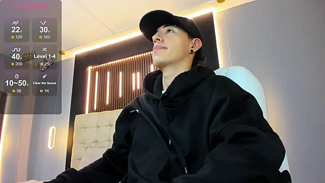 Lobo 17  online show from 04.09.26