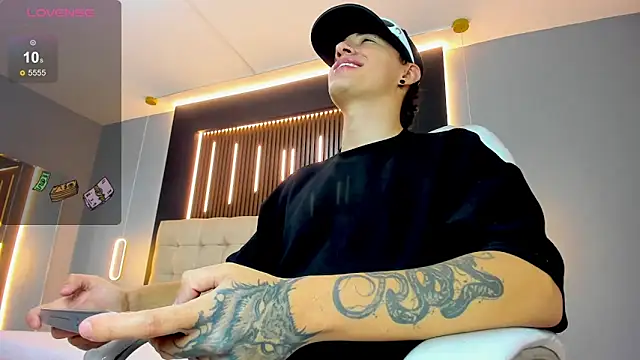 Lobo 17  online show from 04.24.26