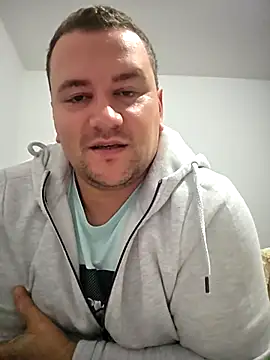 KarlosCarutox online show from 09.29.25