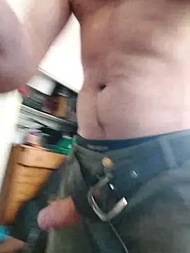 QcMisterv13 online show from 04.21.26