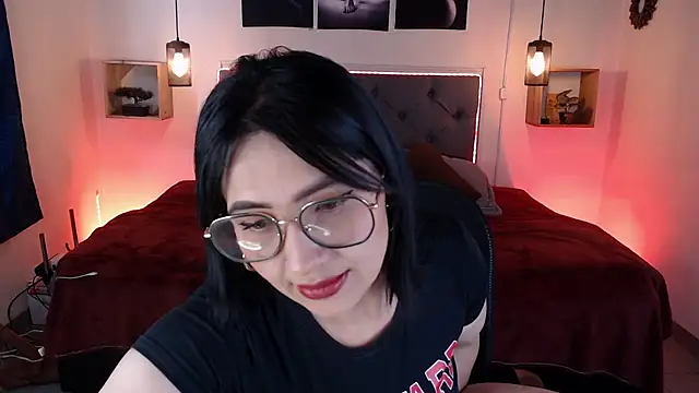 emily leinner online show from 11.08.25