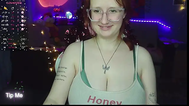 KrisTyBooBsin online show from 12.13.24