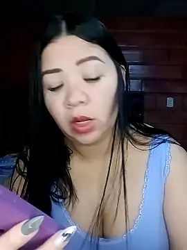 Snapshot of Chantal_lopez chatting on 11.12.25 Chantal lopez online show from 11.12.25