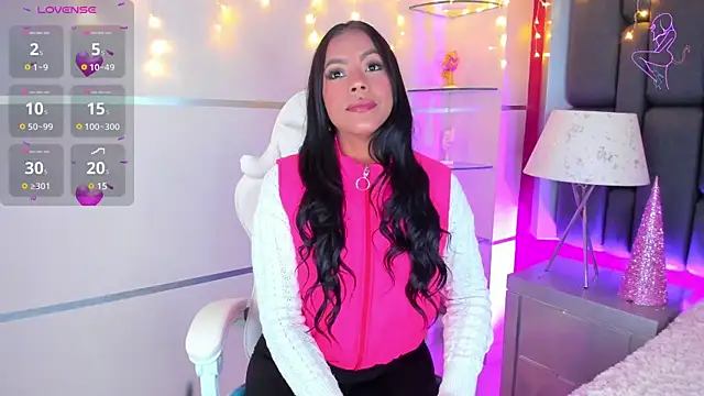 Amber villalobos  online show from 12.18.24