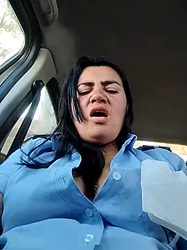 Snapshot of naughty-sharlot chatting on 02.01.25 naughty-sharlot online show from 02.01.25
