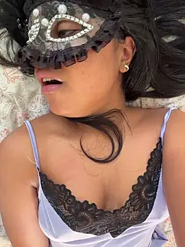 Snapshot of Bella_Luna18 chatting on 03.27.26 Bella Luna18 online show from 03.27.26