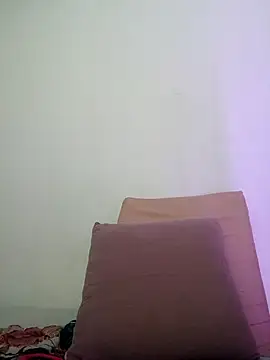 Snapshot of Kim_19 chatting on 10.28.25 Kim 19 online show from 10.28.25