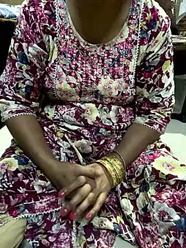 Snapshot of Tameesh_sexy_mistress chatting on 06.09.26 Tameesh sexy mistress online show from 06.09.26