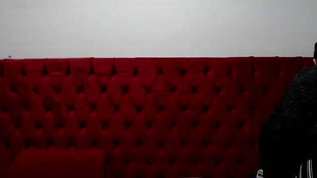CarolineBrunx online show from 01.14.25