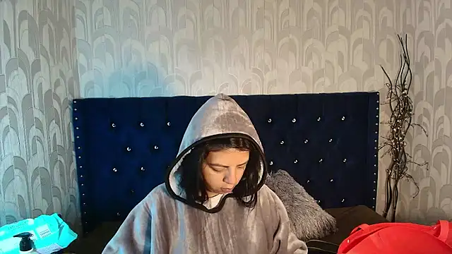 CarolineBrunx online show from 01.15.26