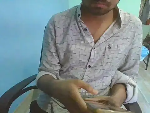 Snapshot of Ishan003 chatting on 11.10.25 Ishan003 online show from 11.10.25