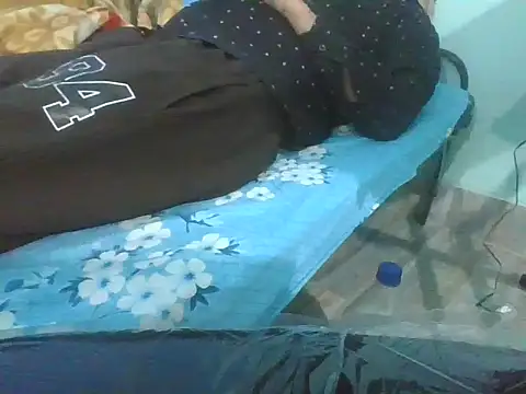 Snapshot of Ishan003 chatting on 11.16.25 Ishan003 online show from 11.16.25