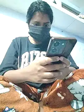 Snapshot of Priya_Strip chatting on 01.01.25 Priya Strip online show from 01.01.25