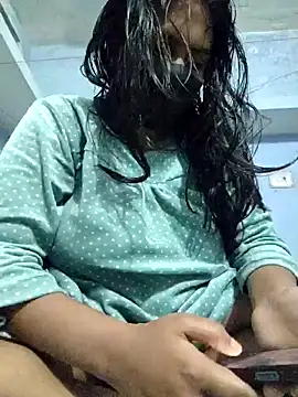 Snapshot of Priya_Strip chatting on 01.20.25 Priya Strip online show from 01.20.25