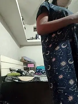 Snapshot of Priya_Strip chatting on 01.16.26 Priya Strip online show from 01.16.26