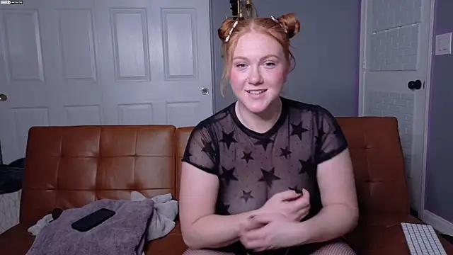 Scarlettredff online show from 11.01.25