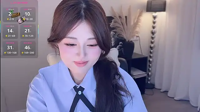 Strawberrybabyy1 online show from 09.26.25