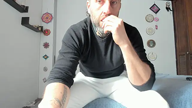 Antoniohot2024 online show from 01.04.25