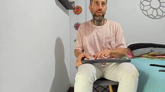 Antoniohot2024 online show from 02.26.25