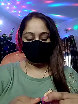 Etha-Moni online show from 09.15.25