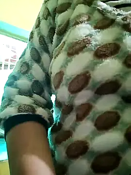 heenage online show from 12.04.25