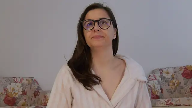 SophieeRain online show from 10.19.25