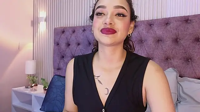 EMILYY FOXY online show from 10.20.25