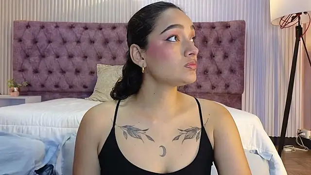 EMILYY FOXY online show from 12.03.25