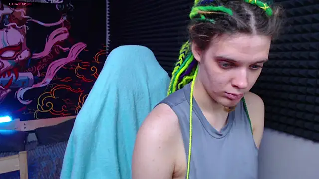 KIKI Krash online show from 11.04.25