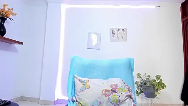 anniesweet- online show from 12.19.25