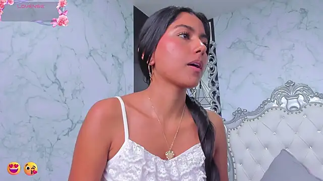 Emmy Cute18 online show from 01.04.25