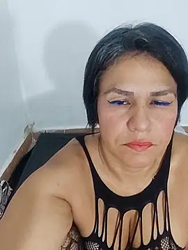 Snapshot of gretasexcy chatting on 10.30.25 gretasexcy online show from 10.30.25