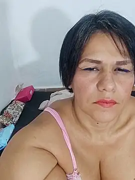 Snapshot of gretasexcy chatting on 10.31.25 gretasexcy online show from 10.31.25