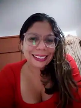 Snapshot of Carliina_Soussa chatting on 01.11.26 Carliina Soussa online show from 01.11.26