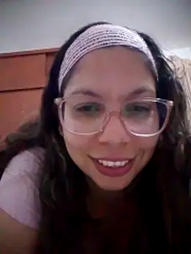 Snapshot of Carliina_Soussa chatting on 02.18.26 Carliina Soussa online show from 02.18.26