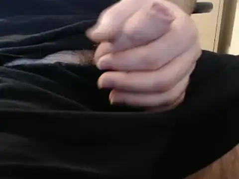 Snapshot of steelwings1976 chatting on 12.10.24 steelwings1976 online show from 12.10.24