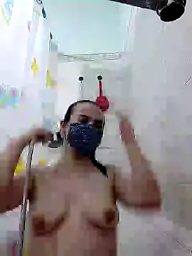 Snapshot of MikaKors chatting on 01.26.25 MikaKors online show from 01.26.25