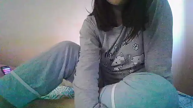 Snapshot of MikaKors chatting on 02.02.25 MikaKors online show from 02.02.25