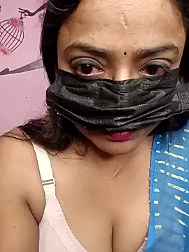 Cute Kritika online show from 01.05.25