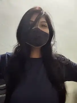 illay love online show from 02.28.25