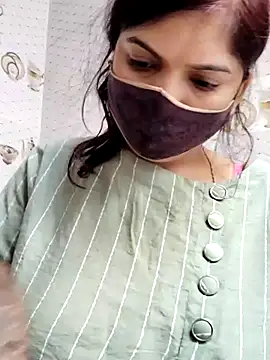 illay love online show from 03.03.25