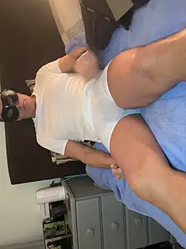 maturemale2024 online show from 02.05.25