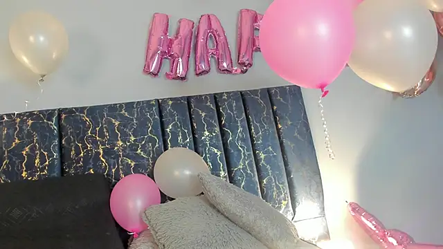 Sophia Lemos online show from 10.03.25