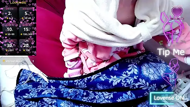 Snapshot of arincochu chatting on 03.01.25 arincochu online show from 03.01.25