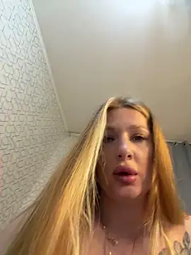 Snapshot of Tatti-Go chatting on 05.05.26 Tatti-Go online show from 05.05.26
