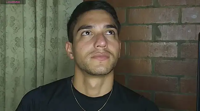 Leandro valenzuela online show from 02.13.25