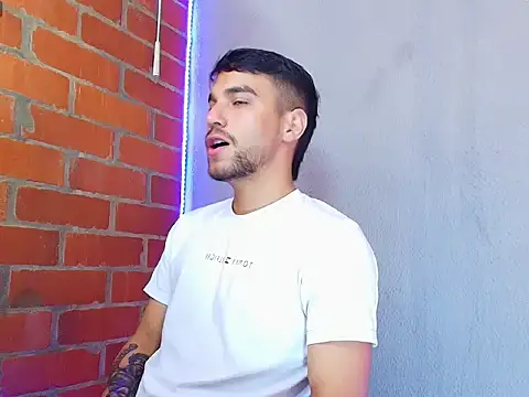 Leandro valenzuela online show from 10.01.25